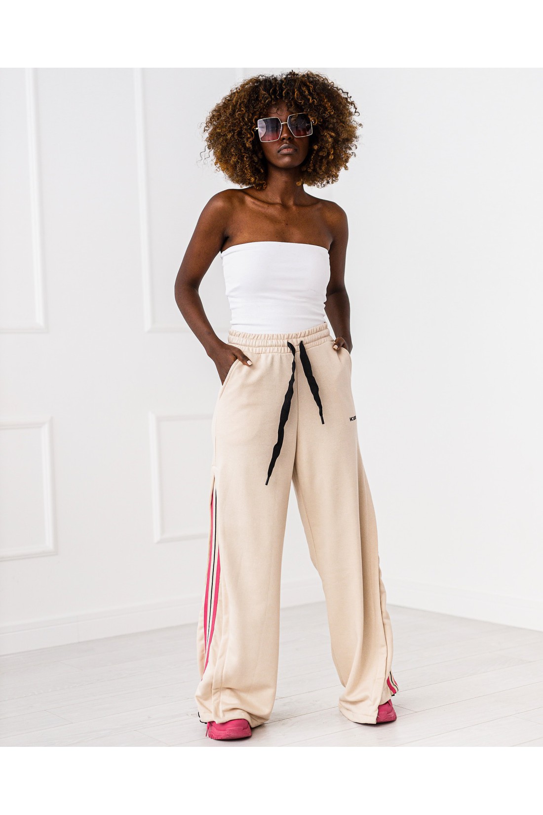 Bell-bottomed sweatpants Carla - beige