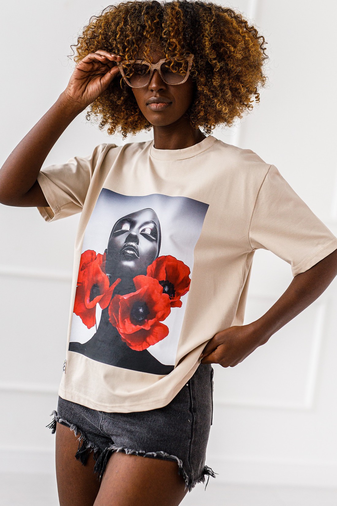 T - shirt Lui - beżowy