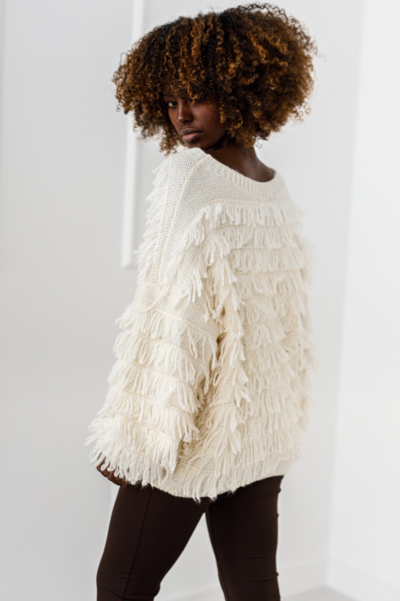 Sweter Shadow Flow - śmietankowy